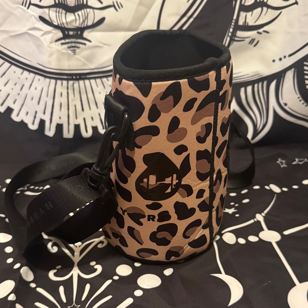 Leopard Print Bottle Carrier Hydrojug with Adjustable Strap